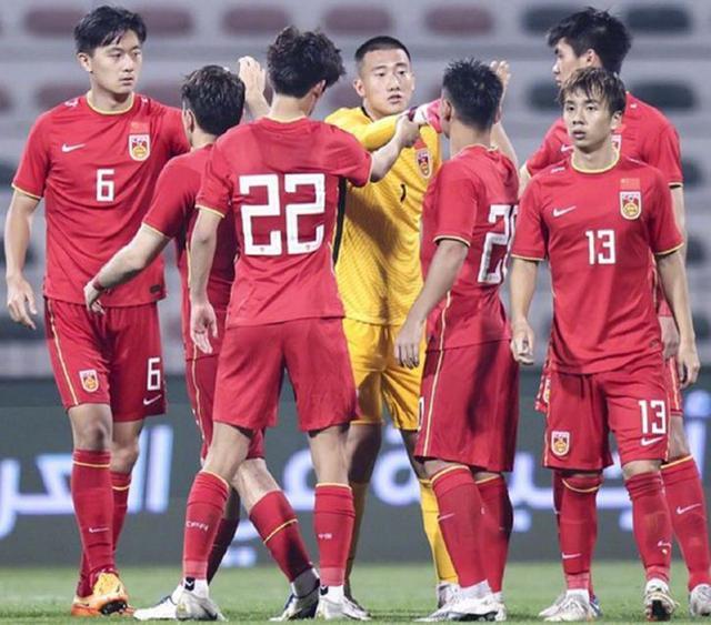 国足vs泰国直播结束视频,那场2-0,我看了三遍录像才缓过来 国足vs泰国直播结束视频,那场2-0,我看了三遍录像才缓过来